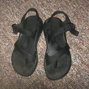 SIZE 8 CHACO’S